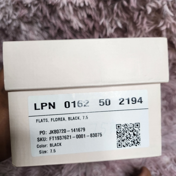 Just Fab 7.5 loafers - Picture 2 of 5